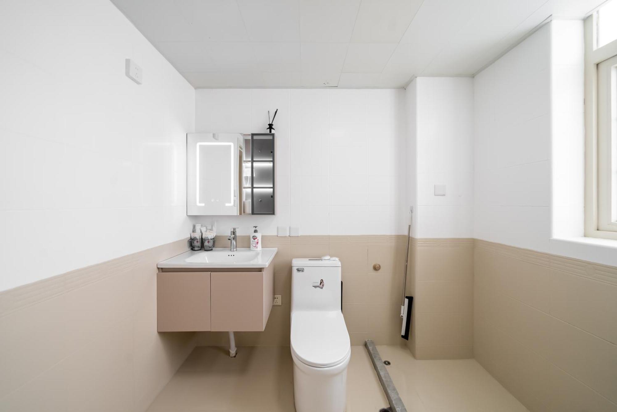 Shanghai Yi Du B&B -Family - Friendly Suite Close To People'S Square And Subway المظهر الخارجي الصورة