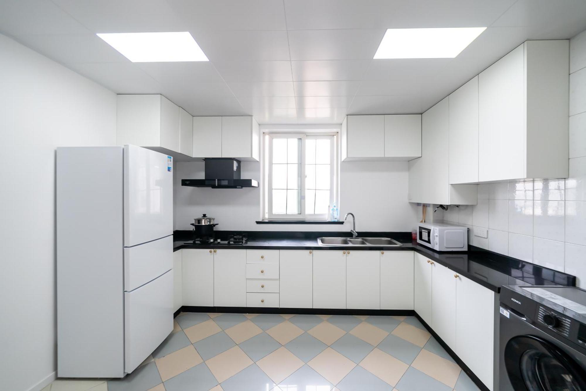 Shanghai Yi Du B&B -Family - Friendly Suite Close To People'S Square And Subway المظهر الخارجي الصورة